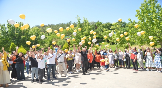 Kahramanmaraş’ta depremzede öğrenciler için mezuniyet töreni düzenlendi