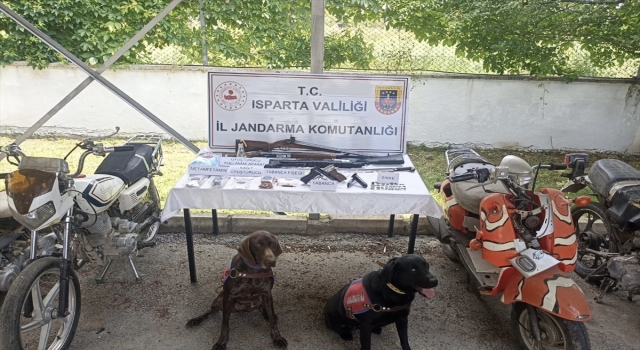 Isparta’da uyuşturucu operasyonunda yakalanan 2 kişi tutuklandı