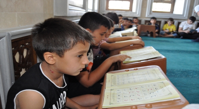 Depremin etkilediği Afşin’de yaz Kur’an kursları başladı