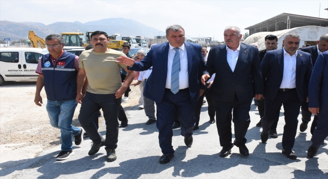 MHP heyeti depremden etkilenen Hatay’da incelemelerde bulundu