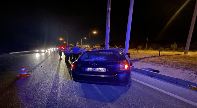Burdur’da alkollü araç kullandığı için ehliyetine el konulan sürücü kaza yaptı