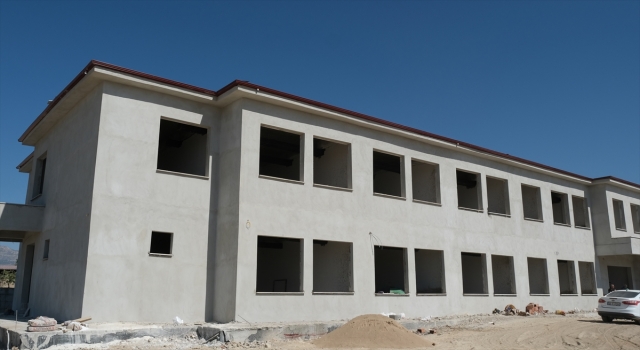 Türkiye Odalar ve Borsalar Birliği Mut’ta okul yaptırıyor