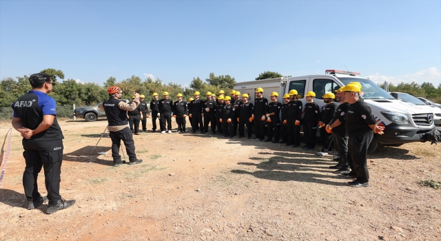 Antalya’da arama kurtarma ekiplerine yönelik eğitimler devam ediyor