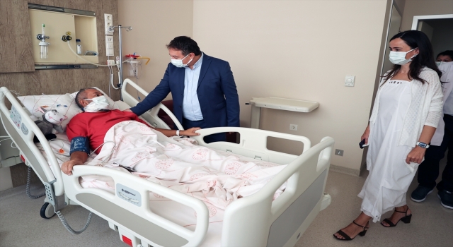 Umudunu kaybetmeyen hastaya hastaneye sekizinci çağrılışında böbrek nakli yapıldı