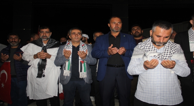 İsrail’in Gazze’deki hastaneye saldırısı Adana ve Osmaniye’de protesto edildi