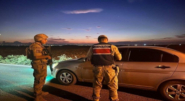 Hatay’da 68 düzensiz göçmen yakalandı