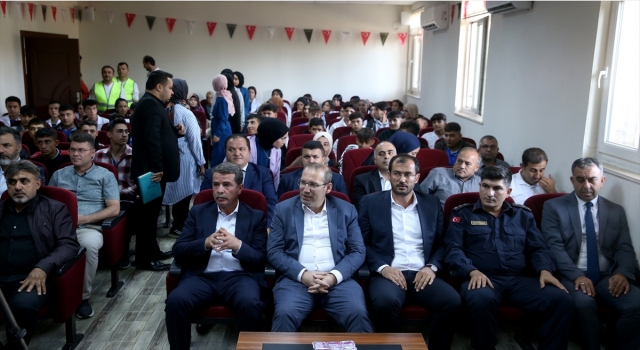 Türkoğlu Belediyesi’nden 2 bin öğrenciye eğitim desteği