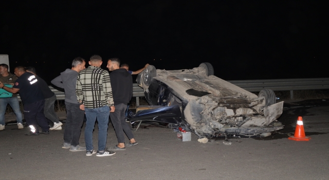 Hatay’da devrilen otomobildeki 1 kişi öldü, 1 kişi yaralandı