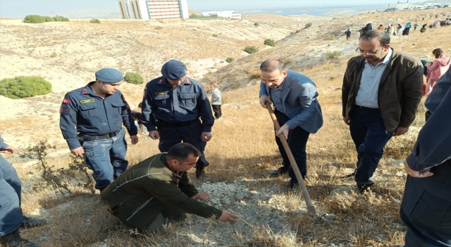 Gaziantep’te 1000 fidan toprakla buluşturuldu