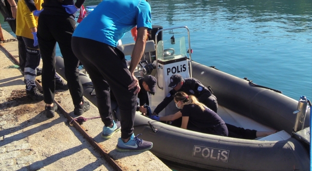 Antalya’da falezlerden düşen kadın ekipler tarafından kurtarıldı
