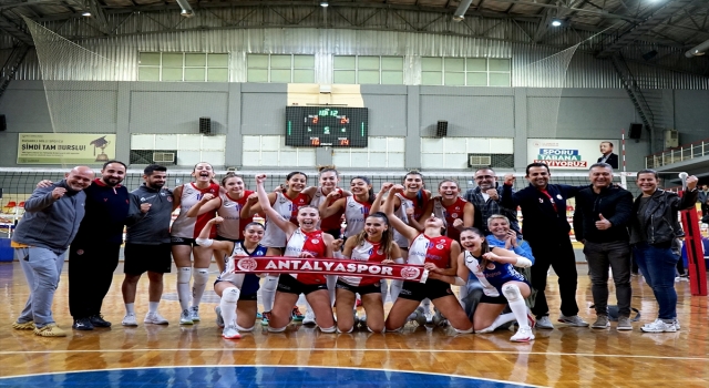 Dekorayos Antalyaspor: 3 Pamukkale Belediyesi Uğur Spor Kulübü: 2