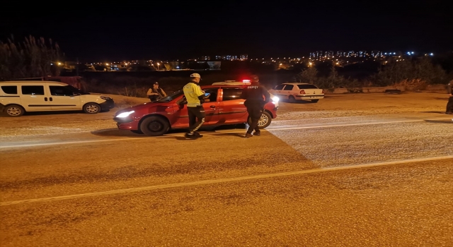 Kozan’da asayiş uygulamasında 28 kişi yakalandı