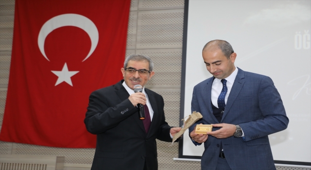 Nizip Belediyesi öğretmenlerin hediyesi geri dönüşümden hazırladı