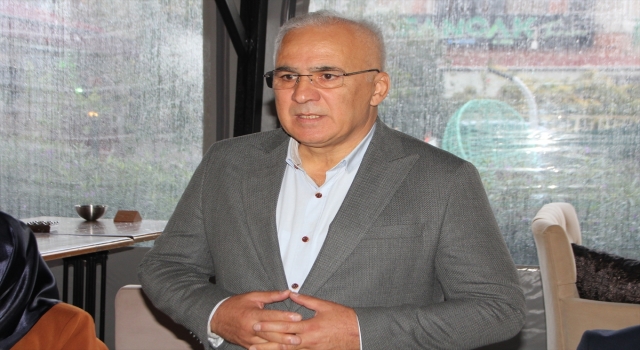 AK Parti’nin Serik İlçe Başkanlığı yönetimi, aday adaylarıyla bir araya geldi