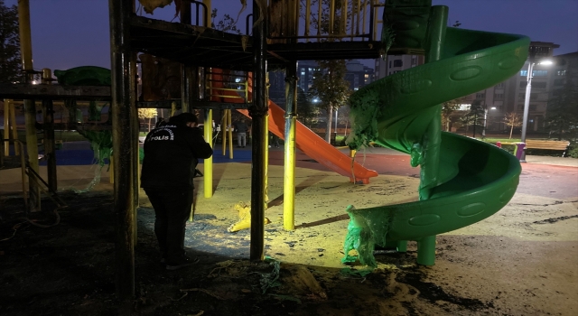 Gaziantep’te çocuk parkında çıkan yangın söndürüldü