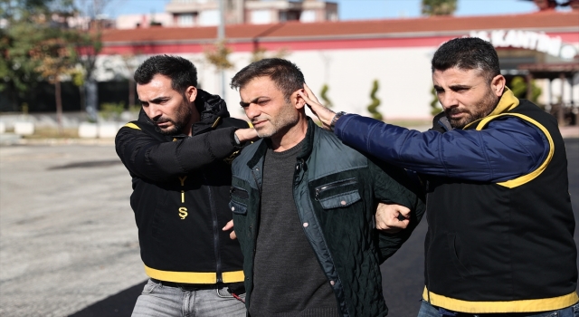 Adana’da tabancayla karısını öldüren, annesini de yaralayan zanlı tutuklandı