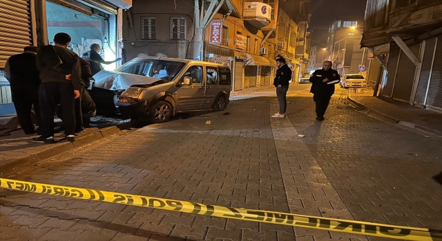 Adana’da aracında silahlı saldırıya uğrayan kişi öldü