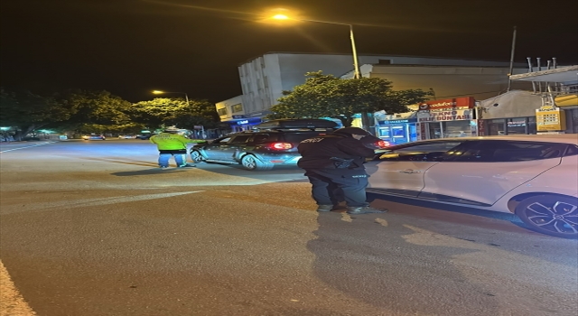 Kozan’da 9 şüpheli tutuklandı, 7 hükümlü cezaevine gönderildi