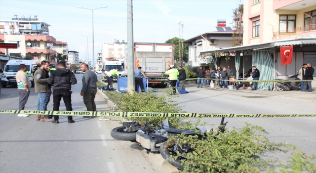 Antalya’da iki motosikletin çarpıştığı kazada 1 kişi öldü, 1 kişi yaralandı