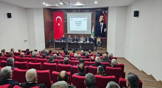Nurdağı Kaymakamı Alsancak, muhtarlarla bir araya geldi