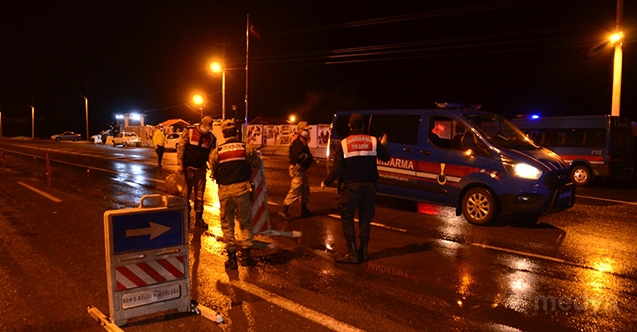 Kahramanmaraş'ta araç giriş çıkışları durduruldu