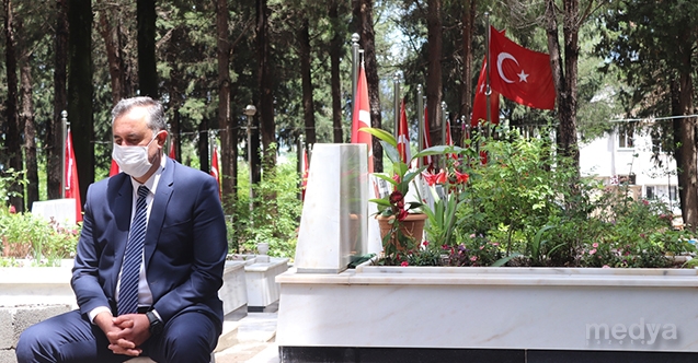 Düziçi Belediye Başkanı Öner'den şehitlik ziyareti