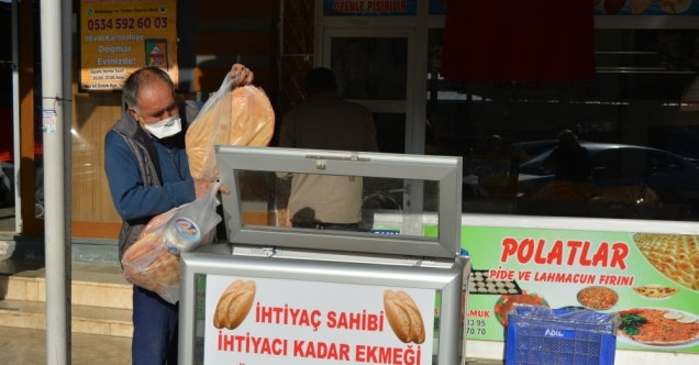 Gaziantep&#039;te askıda ekmek kampanyası