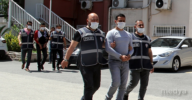 Hatay&#039;daki cinayetin zanlıları, Mersin&#039;de yakalandı