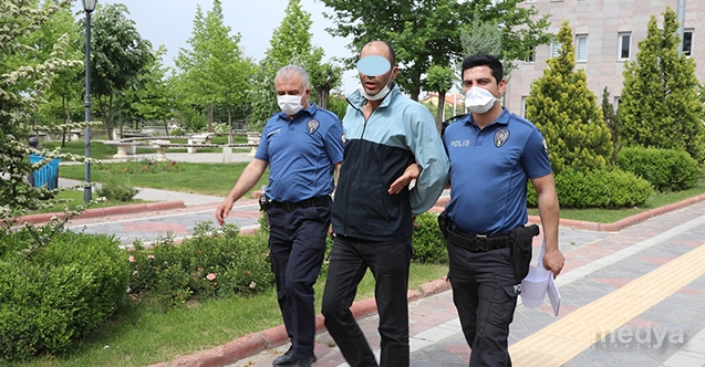 Isparta'da cam bardak parçalarıyla rehin alınan vatandaşı polis kurtardı