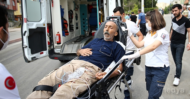 Adana&#039;da kuzenlerinin silahlı saldırısına uğrayan iki kardeş yaralandı