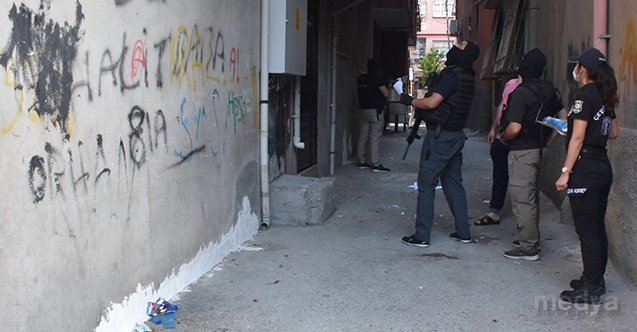 Adana&#039;da terör örgütü PKK/KCK operasyonu
