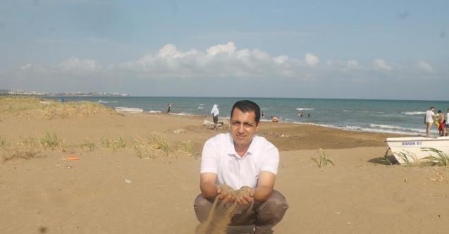 Adana&#039;da çevreciler kumsallara güvenlik kamerası kurulmasını talep etti