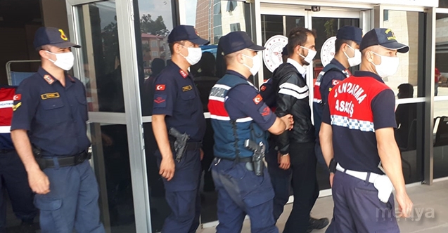 Antalya&#039;daki cinayetin zanlıları Mersin&#039;de yakalandı