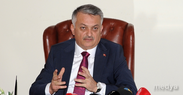 Antalya Valisi Ersin Yazıcı göreve başladı
