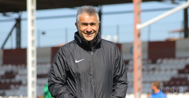 Mehmet Altıparmak, üç sezonda üçüncü takımını da Süper Lig&#039;e çıkarmaya çok yakın