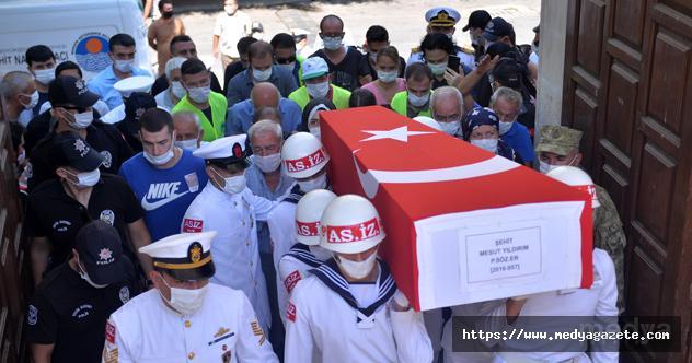 Hakkari De Sehit Olan Asker Mersin De Son Yolculuguna Ugurlandi Medya Gazete