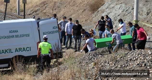 Adana'da raylar üzerinde erkek cesedi bulundu