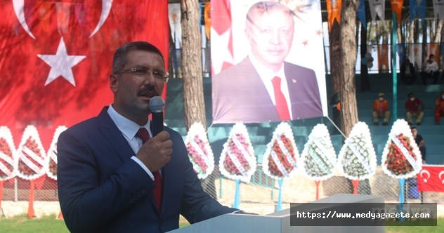 AK Parti Yayladağı ve Altınözü ilçe kongreleri yapıldı
