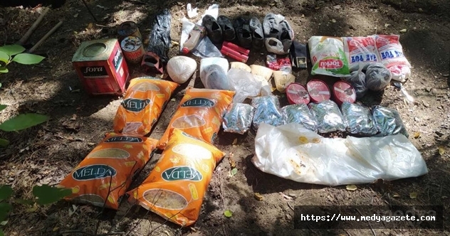 Amanoslar'da teröristlerin yaşam malzemeleri bulundu