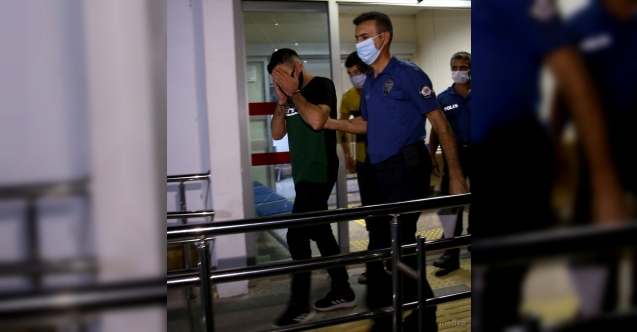 Adana&#039;da kız arkadaşını darbeden ve 9. kattaki balkondan sarkıtan kişi operasyonla yakalandı