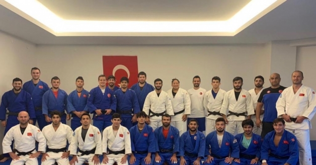 Olimpik milli judocular Antalya'da kamp yapacak