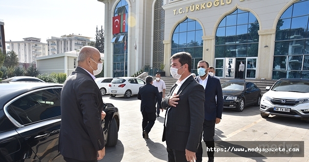 AK Parti Milletvekili Kılıç, Okumuş&#039;u ziyaret etti