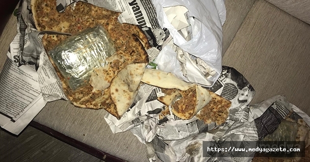 Antalya Da Lahmacun Arasina Gizlenmis 800 Gram Esrar Ele Gecirildi Medya Gazete