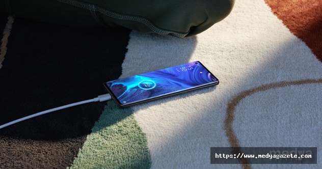 OPPO'nun Hızlı Şarj Teknolojilerinin Arkasındaki Hikaye