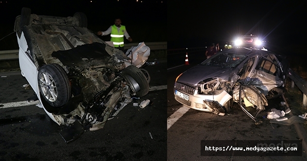 Osmaniye&#039;de iki otomobil çarpıştı: 2 ölü, 9 yaralı