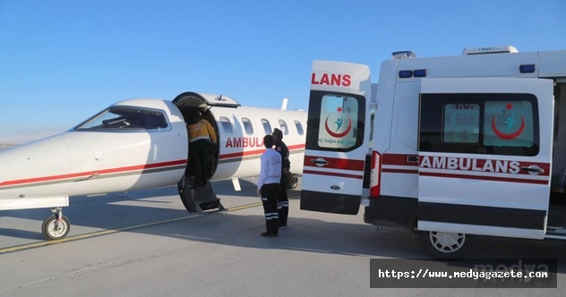 Ambulans uçak, Suriye'den getirilen kalp hastası 2 bebek için havalandı