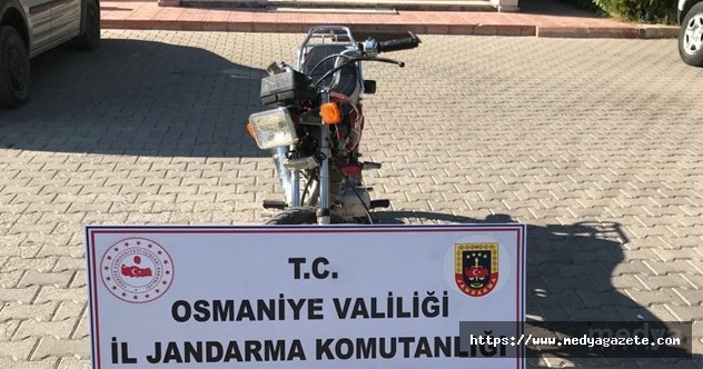 Osmaniye'de park halindeki motosikleti çalan zanlı yakalandı