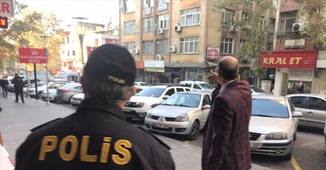 Kahramanmaraş'ta ihbara giden polis ekibine silahla ateş edildi: 2 polis yaralı