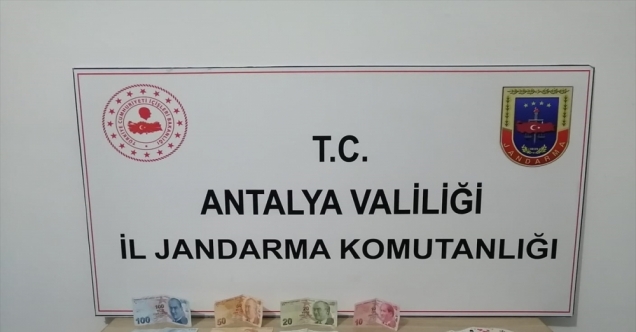 Antalya'da kumar operasyonunda tarihi eser ele geçirildi
