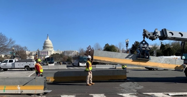 Biden’ın yemin töreni öncesi Washington DC’de çalışmalara hız verildi